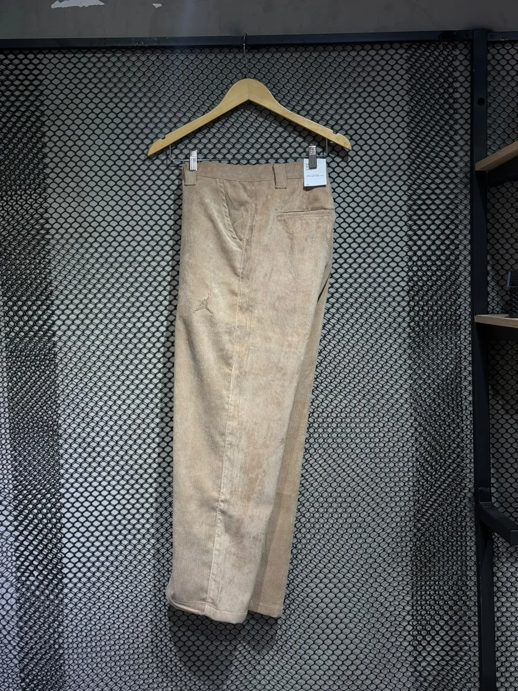 Calça bege